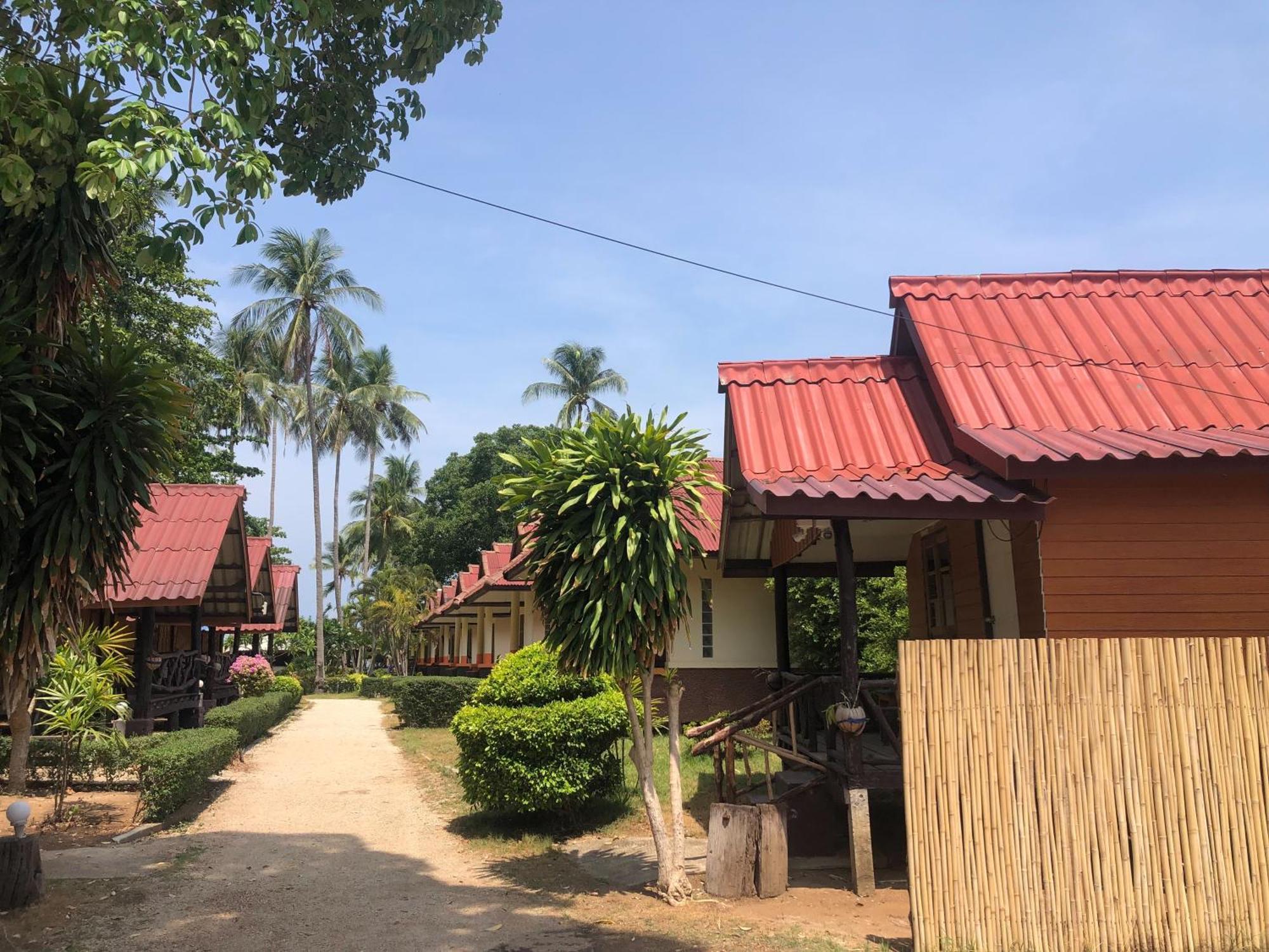 Moonwalk Lanta Resort Koh Lanta Luaran gambar