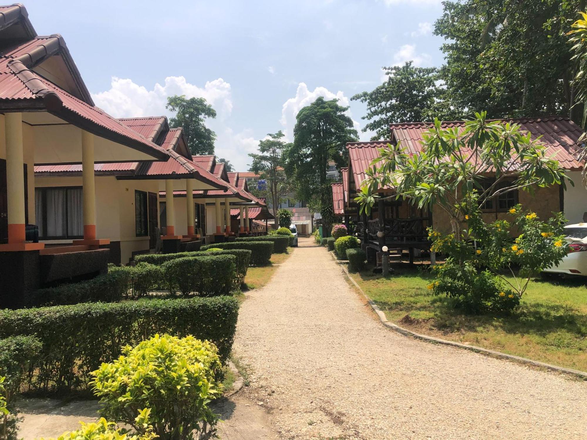 Moonwalk Lanta Resort Koh Lanta Luaran gambar